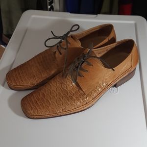 VALOR WOLF LEATHER DRESS SHOES